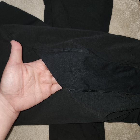 2 Athleta tights - Picture 5 of 7